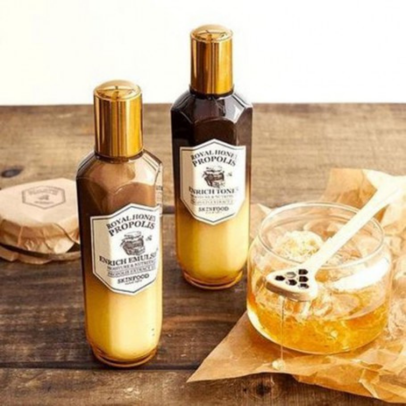 SKINFOOD Royal Propolis Enrich Toner | BONIIK Best Korean Beauty Skincare Makeup Store in Australia