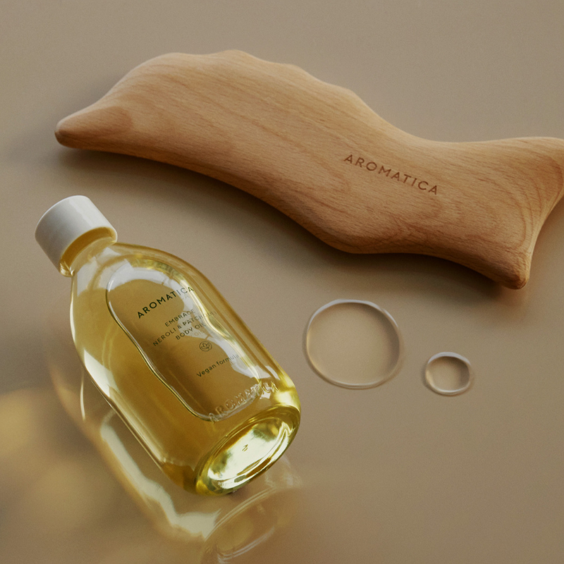 AROMATICA Dolphin Face & Body Massager | Shop BONIIK K-Beauty Skincare