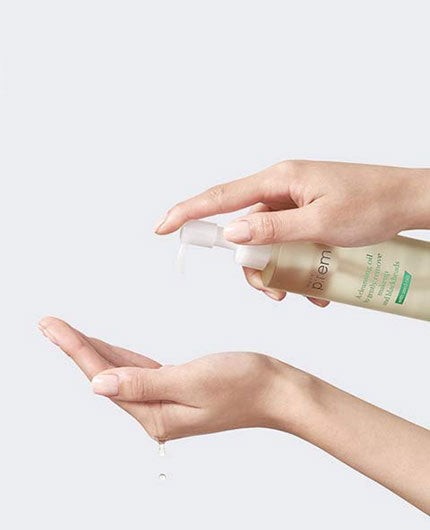 MAKE P:REM Safe Me. Moisture Cleansing Oil | Cleansing Facial Oil | BONIIK Korean Skincare