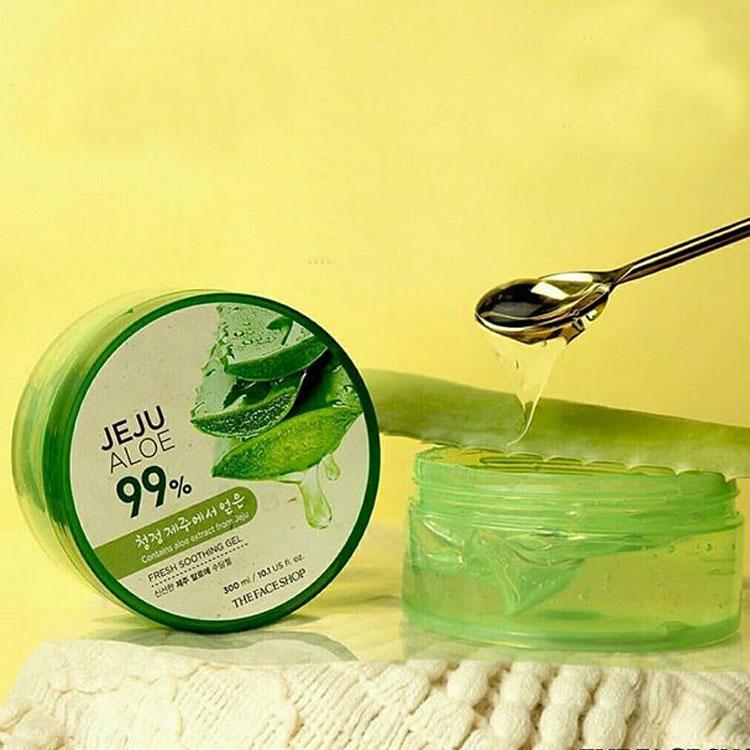 THE FACE SHOP Jeju Aloe Fresh Soothing Gel Review | BONIIK