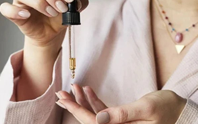 Ampoule vs Serum vs Essence: What’s the Difference?