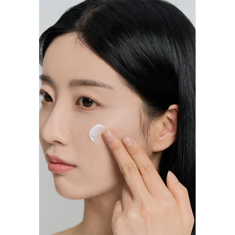 Madagascar Centella Tone Brightening Capsule Ampoule