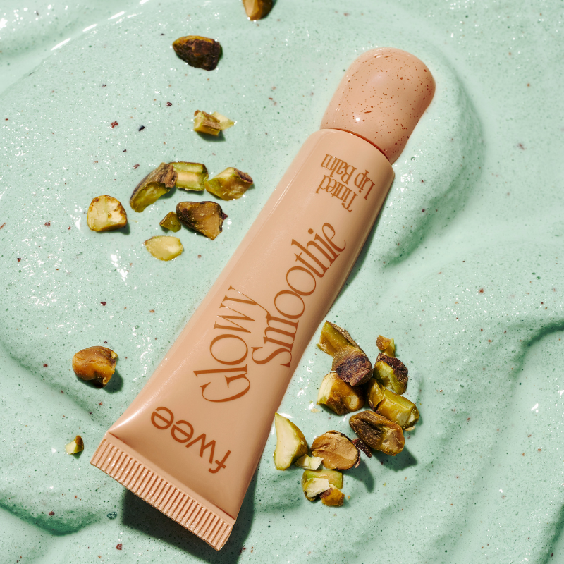 Glowy Smoothie Tinted Lip Balm