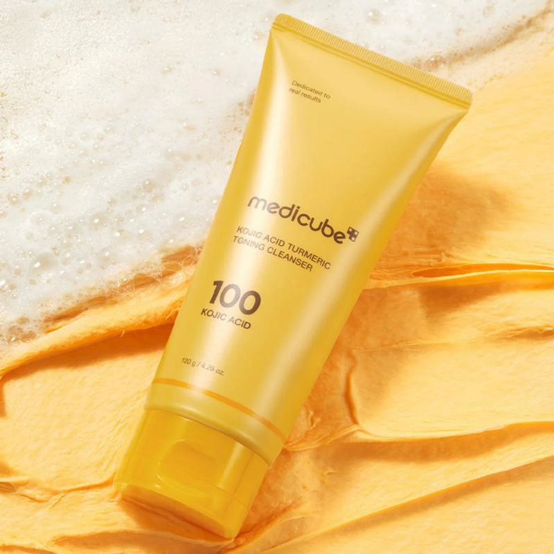 Kojic Acid Turmeric Toning Cleanser