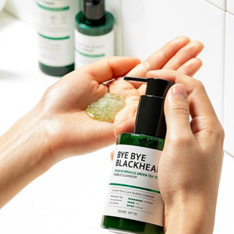 SOME BY MI ByeBye Blackhead Miracle Green Tea Tox Bubble Cleanser