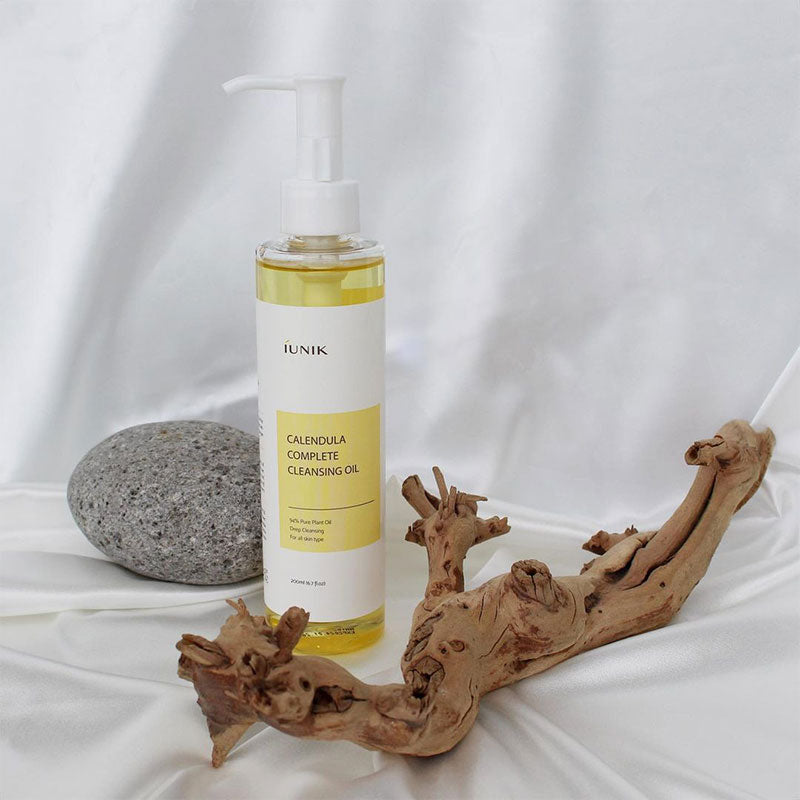 IUNIK Calendula Complete Cleansing Oil | Cleanser | BONIIK Best Korean Skincare